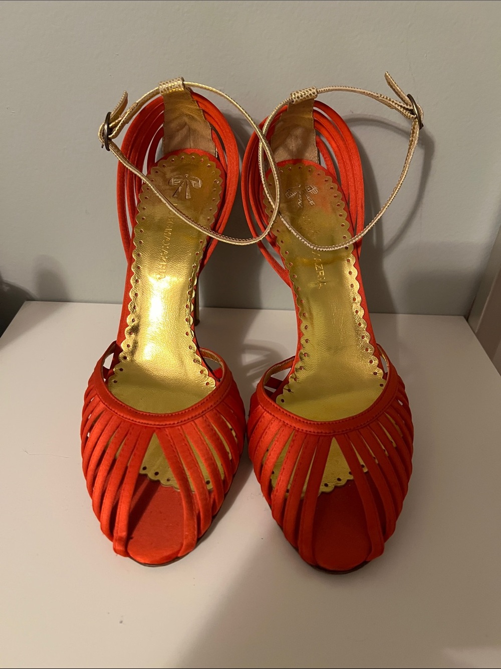 BCBGMaxAzria Orange & Gold Heels - Size 10 - Picture 3 of 7